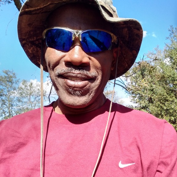 gregoryellis738